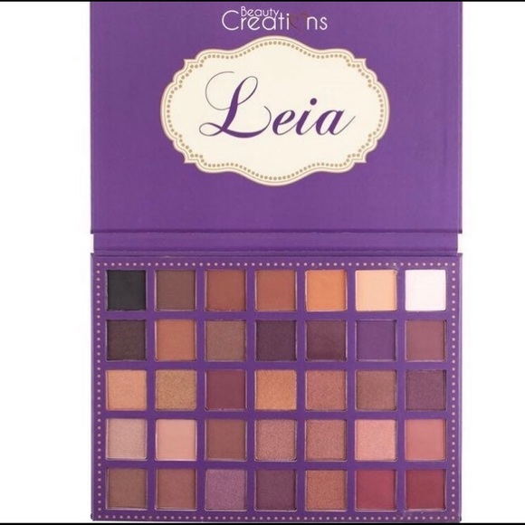 Eyeshadow Palette - Picture 1 of 1